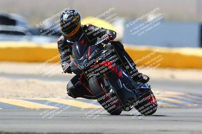 media/Mar-28-2022-Superbike Trackdays (Mon) [[b8603d0f67]]/Novice Group (1130am-12pm)/Turn 2/